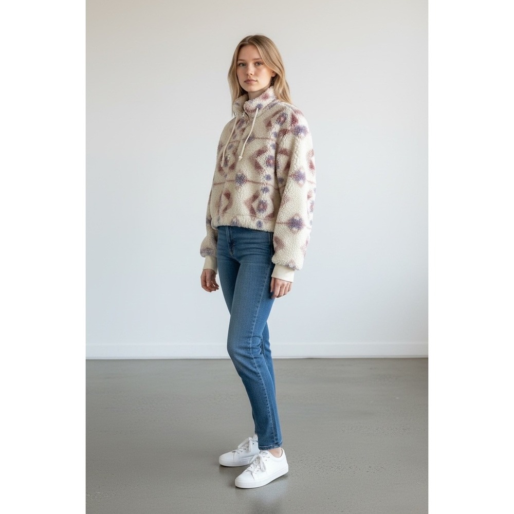 PacSun Womens XS Geometric Sherpa Quarter Zip Pullover Cropped Fleece Jacket